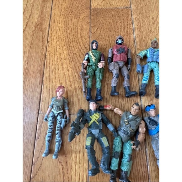 Bundle 12 action Figures Lot Military Soldiers Army Men Toy Figures with Weapon - Picture 5 of 9